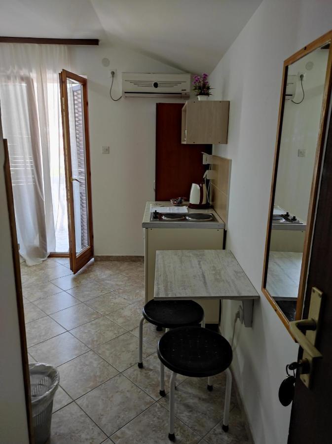 Apartments Skala Sutomore Exterior foto